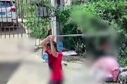 男子怕被咬 开启螺旋桨式抡蛇模式 网友调侃：蛇直接晕了